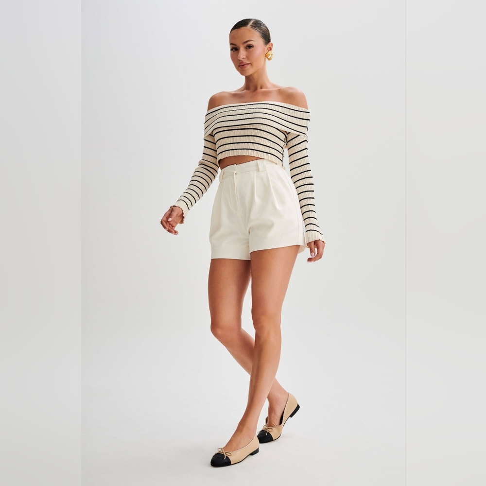 SigourneySuiting Shorts - Ivory - Picture 15 of 16